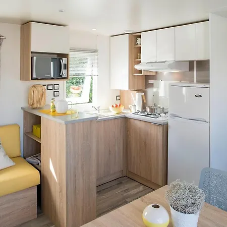 Mobil Xxl 4 - Le Domaine De Beaulieu * Givrand