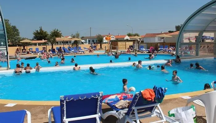 Mobil 4 - Le Domaine De Beaulieu Givrand